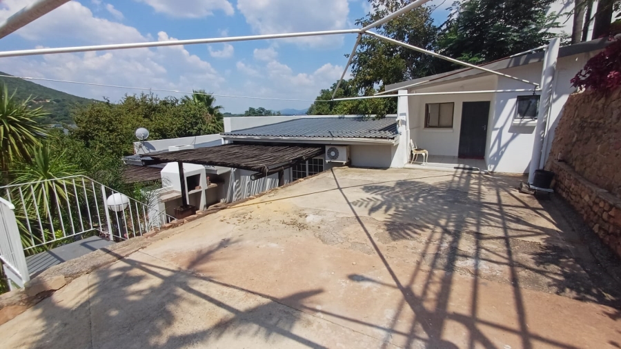 3 Bedroom Property for Sale in Kosmos North West